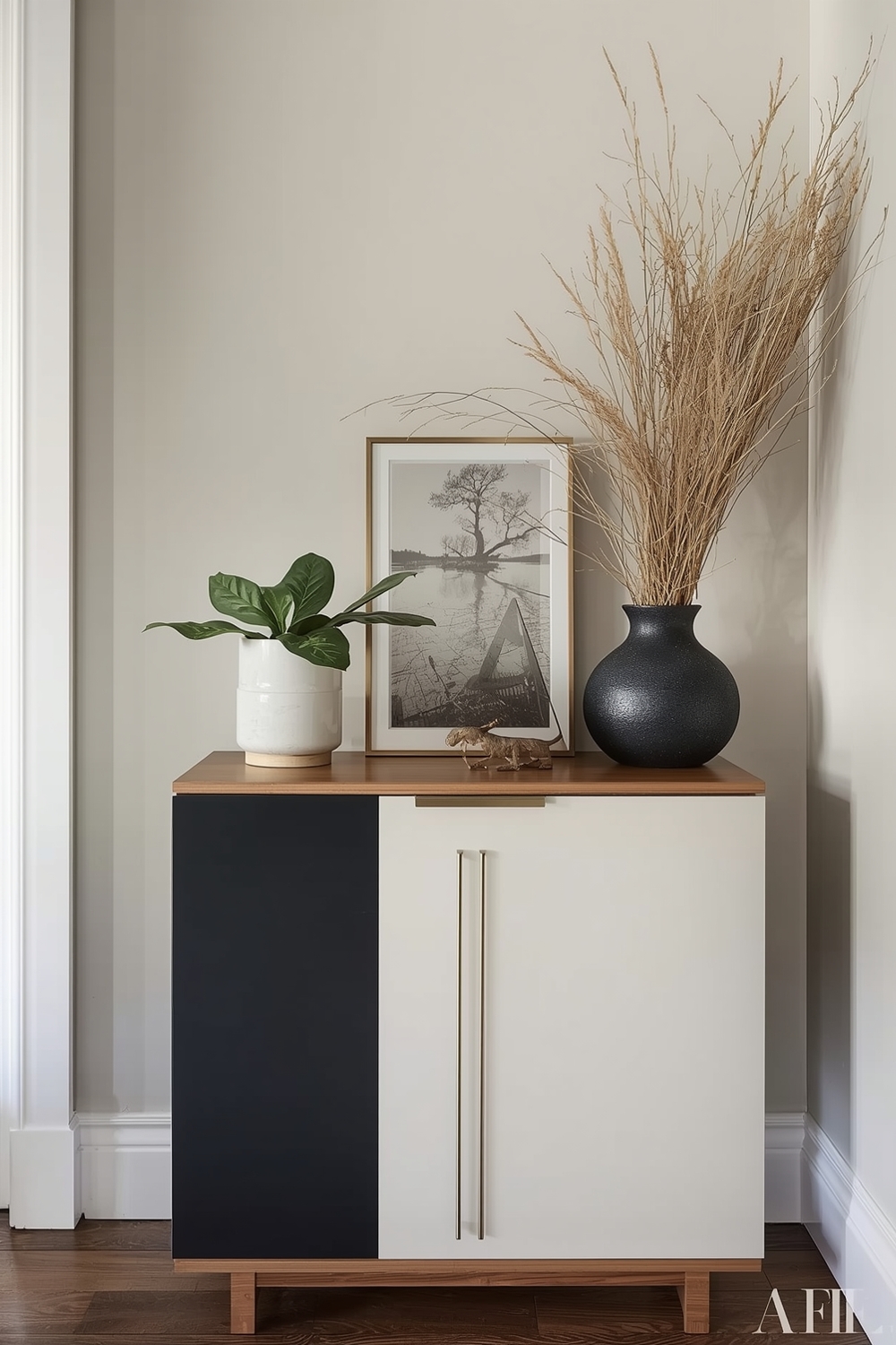 Urban Two-Toned Cabinet Looks