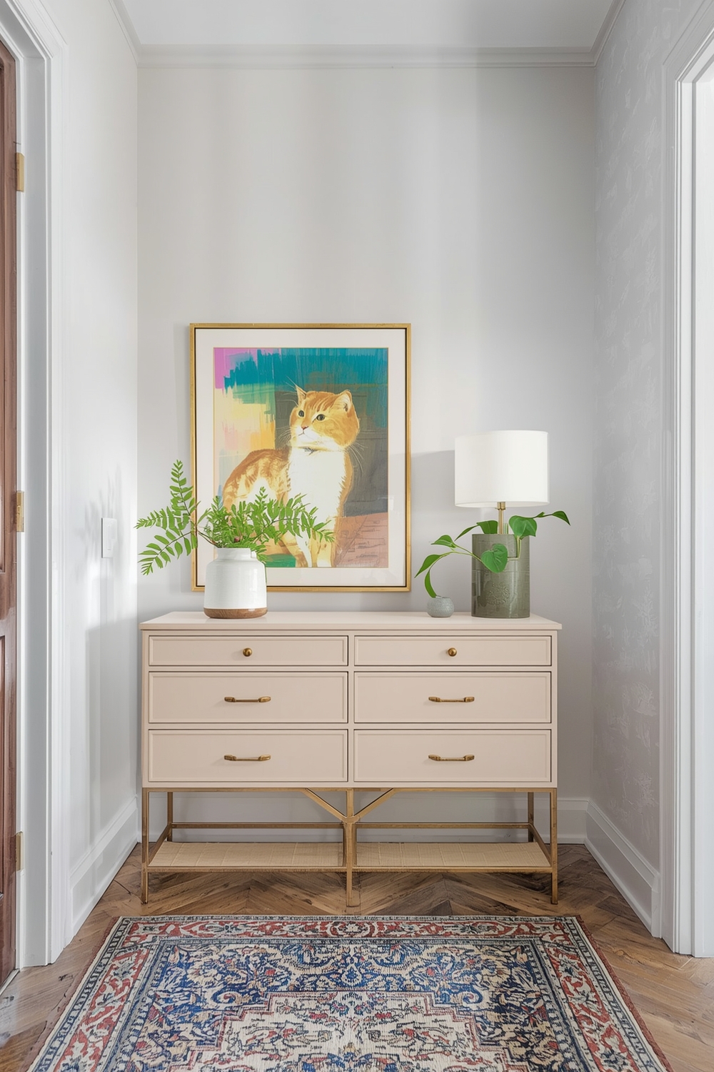 Chic Small Entryway Accent Details