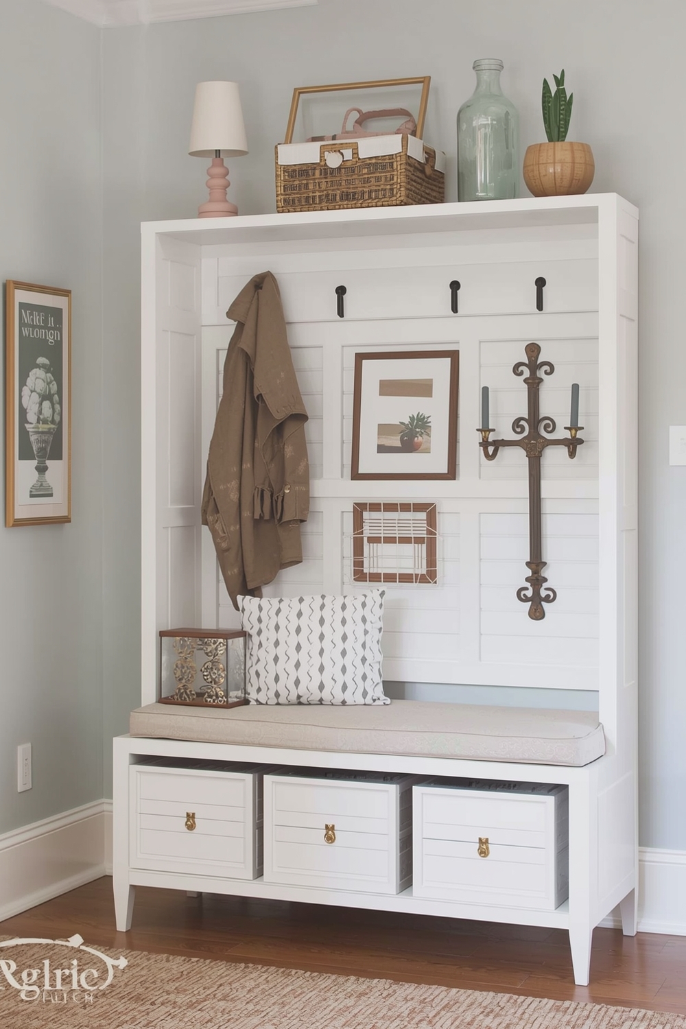 Chic Small Entryway Storage Galleries